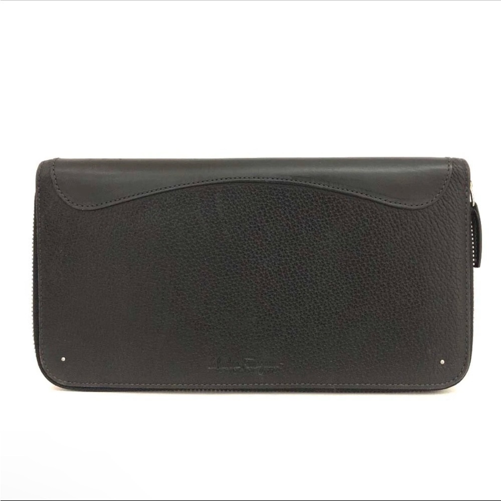 Salvatore Ferragamo Logo
Leather Organizer Zip Around Long Wallet Black